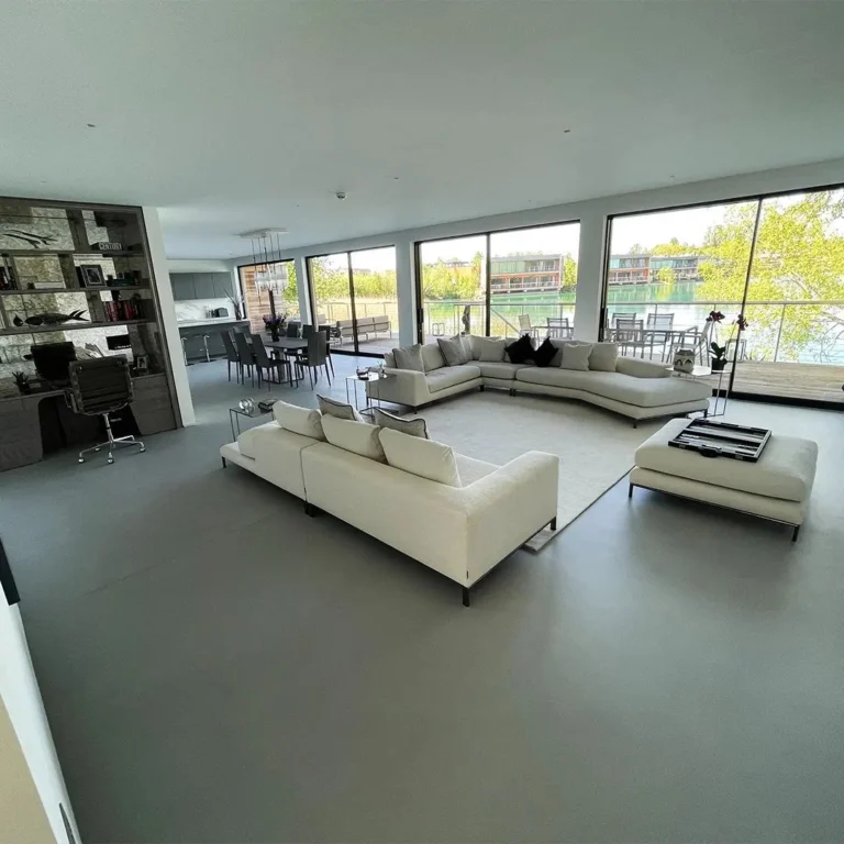 Instagram post from designcement_. This post is in position 2.